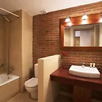 Serennia Cest Arc De Triomf Apartment *