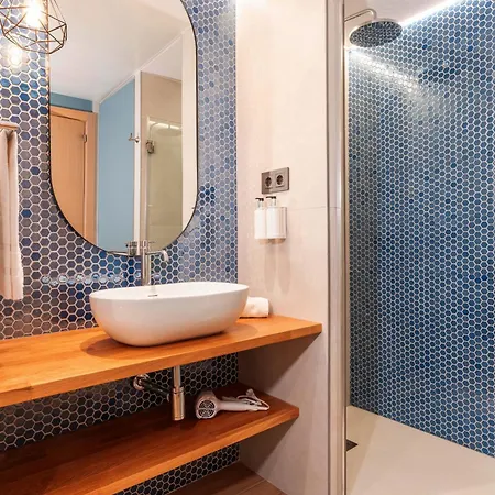 Serennia Cest Arc De Triomf Appartement *