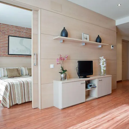 Serennia Cest Arc De Triomf * برشلونة