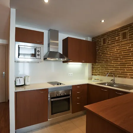 Serennia Cest Arc De Triomf * برشلونة