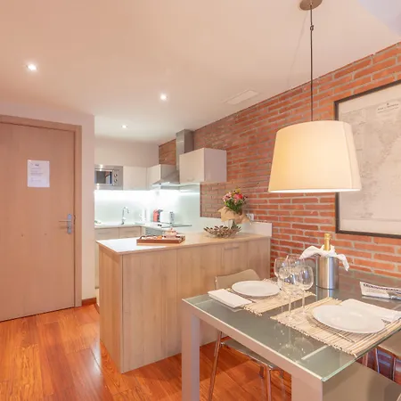 Serennia Cest Arc De Triomf *