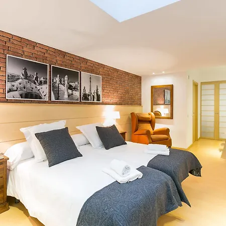 Serennia Cest Arc De Triomf Appartement *