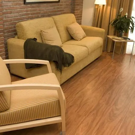 Serennia Cest Arc De Triomf Appartement *