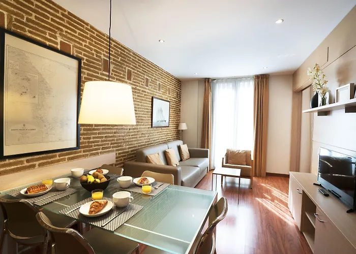 Serennia Cest Arc De Triomf *