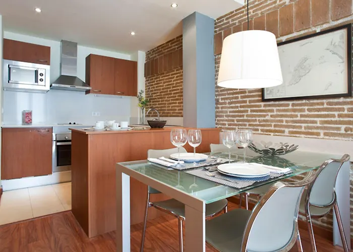 Serennia Cest Arc De Triomf Appartement Barcelone