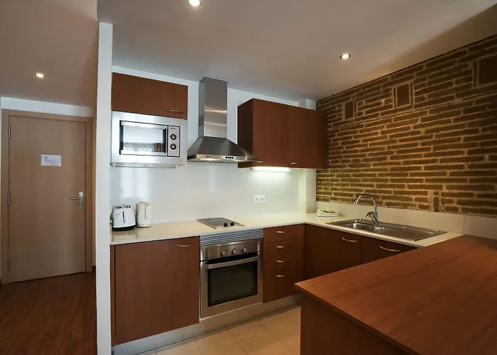 Serennia Cest Arc De Triomf * Barcelone