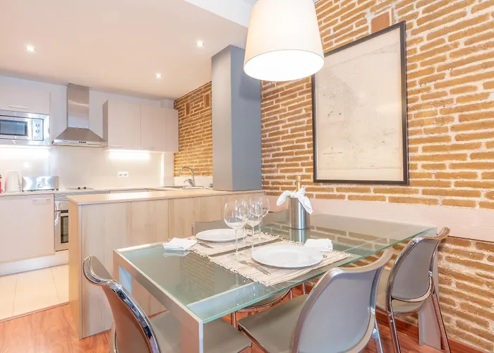 Serennia Cest Arc De Triomf Appartement *