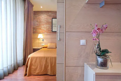 Appartement Serennia Cest Arc De Triomf Barcelone