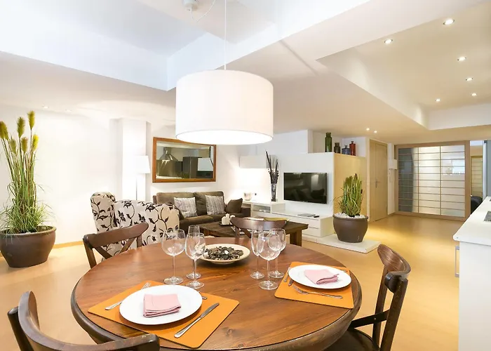 Appartement Serennia Cest Arc De Triomf