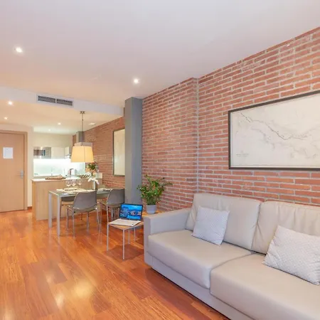 Appartement Serennia Cest Arc De Triomf Barcelone
